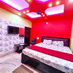 Goroomgo Ashok Royal Puri গোরুমগো অশোক রয়েল পুরী- Near-Sea Beach-And-Temple, Fully-Air-Conditioned-Hotel With-Wifi-Parking-Facility-Card Payment Acceptable - Book Now