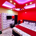 Goroomgo Ashok Royal Puri গোরুমগো অশোক রয়েল পুরী- Near-Sea Beach-And-Temple, Fully-Air-Conditioned-Hotel With-Wifi-Parking-Facility-Card Payment Acceptable - Book Now