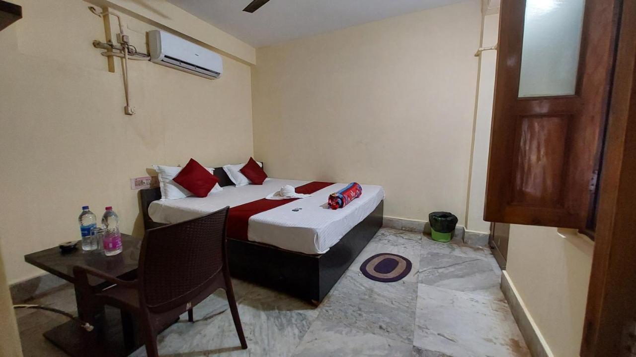 Goroomgo Ashok Royal গোরুমগো অশোক রয়েল পুরী- Near-sea Beach-and-temple, Fully-air-conditioned-hotel With-wifi-parking-facility-card Payment Acceptable - Book Now Hotel Puri