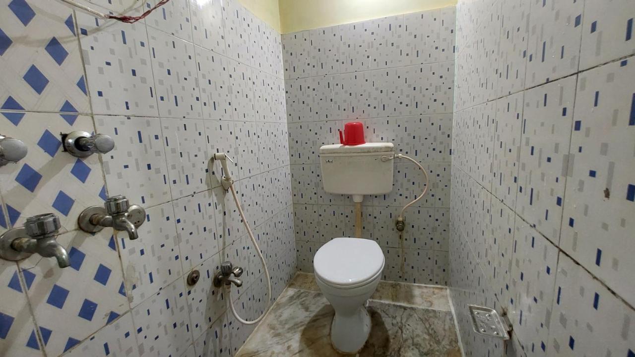 Hotel Goroomgo Ashok Royal গোরুমগো অশোক রয়েল পুরী- Near-sea Beach-and-temple, Fully-air-conditioned-hotel With-wifi-parking-facility-card Payment Acceptable - Book Now