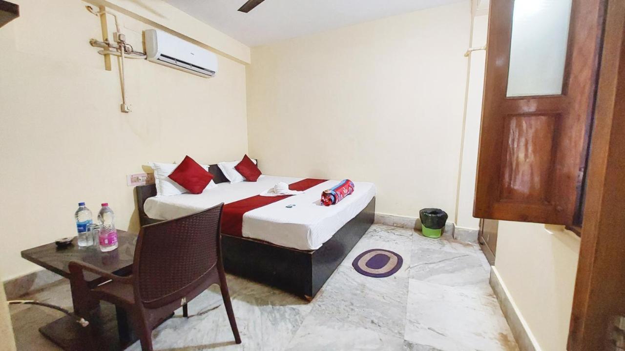 Goroomgo Ashok Royal গোরুমগো অশোক রয়েল পুরী- Near-sea Beach-and-temple, Fully-air-conditioned-hotel With-wifi-parking-facility-card Payment Acceptable - Book Now Hotel
