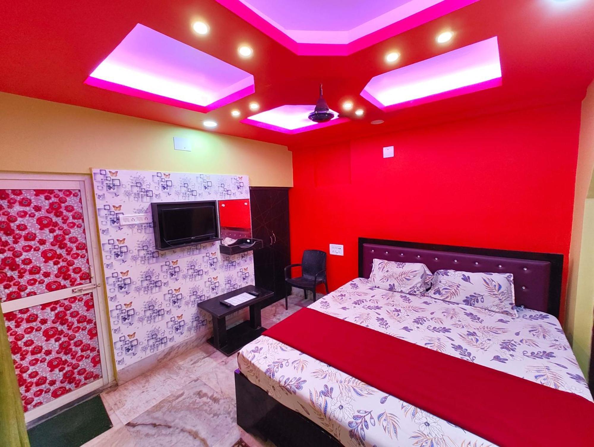 Hotel Goroomgo Ashok Royal গোরুমগো অশোক রয়েল পুরী- Near-sea Beach-and-temple, Fully-air-conditioned-hotel With-wifi-parking-facility-card Payment Acceptable - Book Now