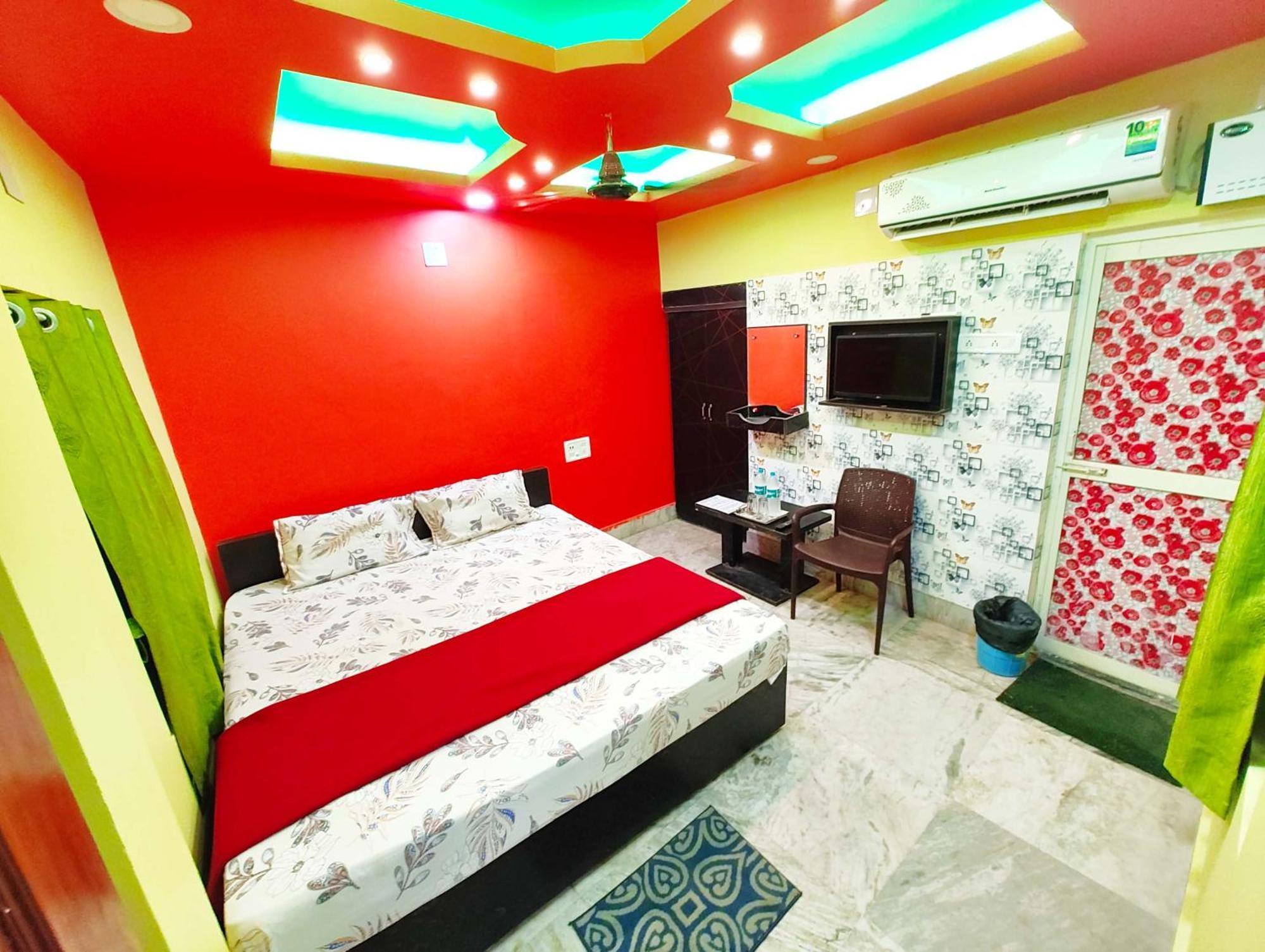 Hotel Goroomgo Ashok Royal গোরুমগো অশোক রয়েল পুরী- Near-sea Beach-and-temple, Fully-air-conditioned-hotel With-wifi-parking-facility-card Payment Acceptable - Book Now 3*