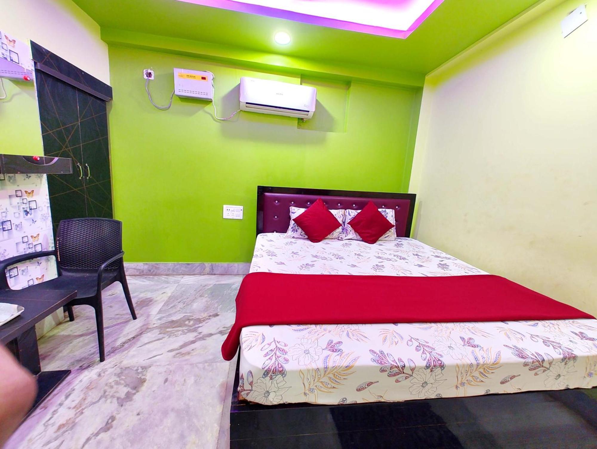 Goroomgo Ashok Royal গোরুমগো অশোক রয়েল পুরী- Near-sea Beach-and-temple, Fully-air-conditioned-hotel With-wifi-parking-facility-card Payment Acceptable - Book Now Puri
