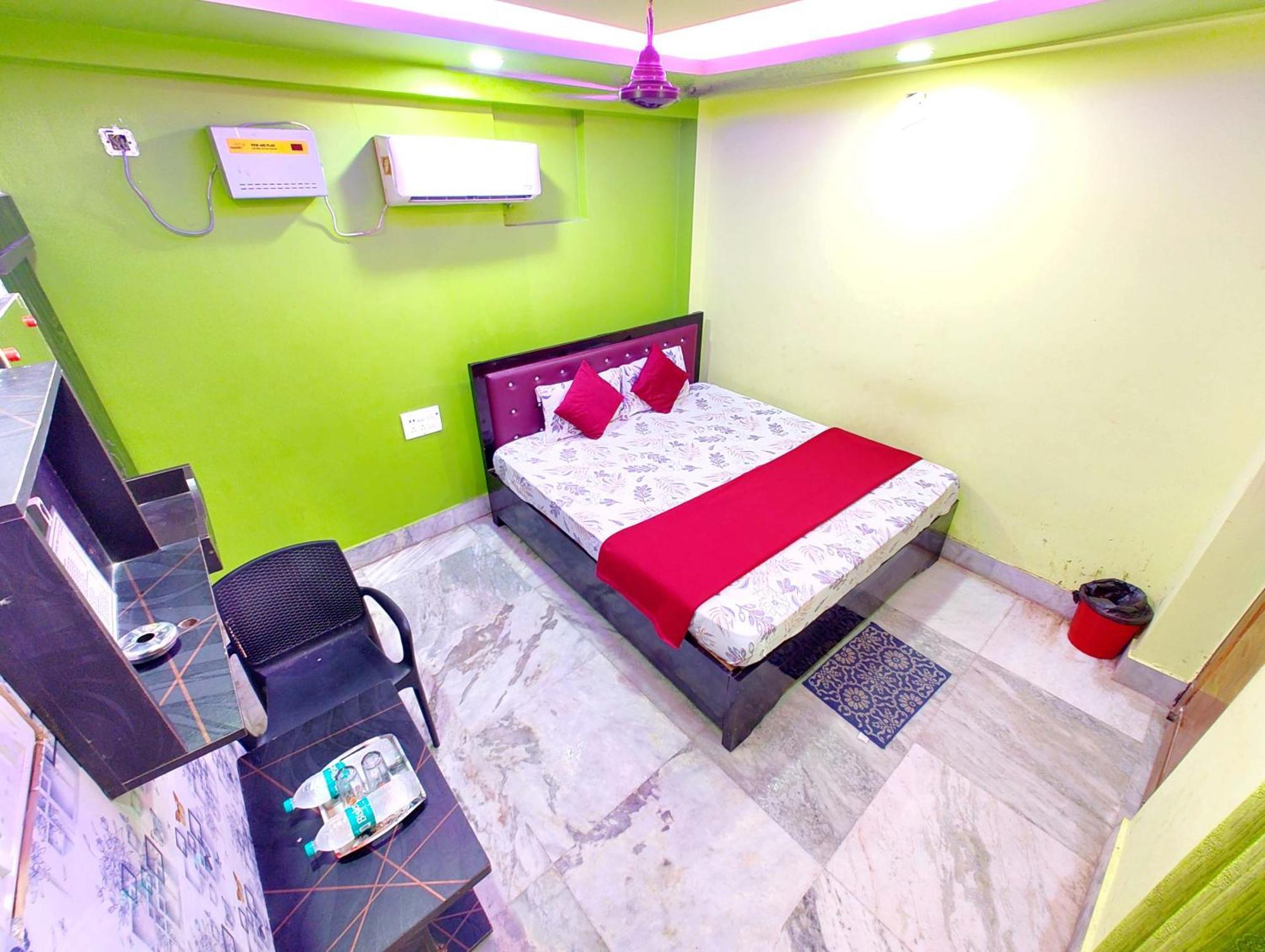 Goroomgo Ashok Royal গোরুমগো অশোক রয়েল পুরী- Near-sea Beach-and-temple, Fully-air-conditioned-hotel With-wifi-parking-facility-card Payment Acceptable - Book Now Hotel Puri